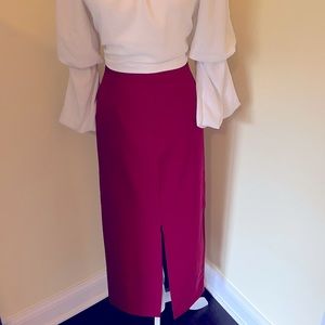 NWT Klandestine Midi Italy Pencil Skirt Euro Size 42/US 6 Burgundy, side slit